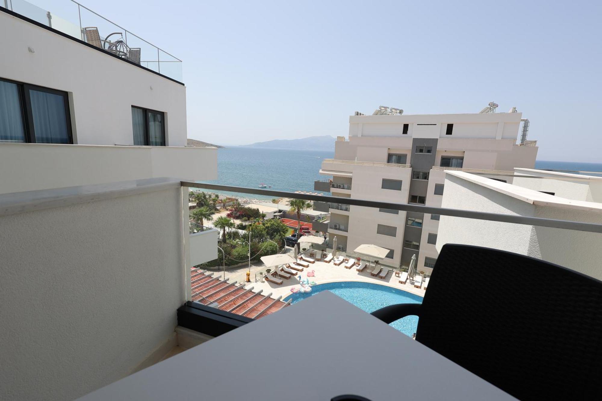 Harbour Hotel Saranda Kültér fotó