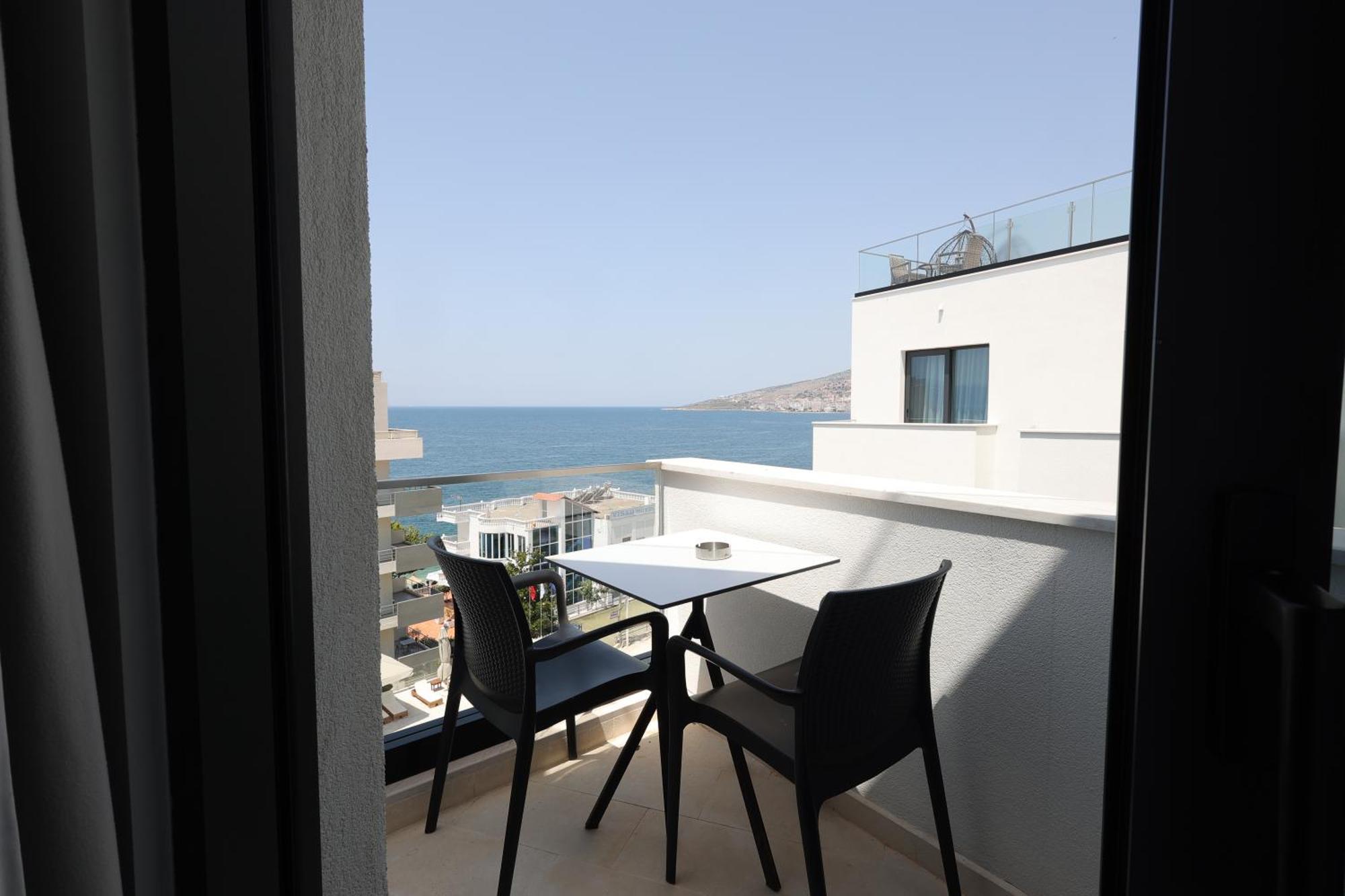 Harbour Hotel Saranda Kültér fotó