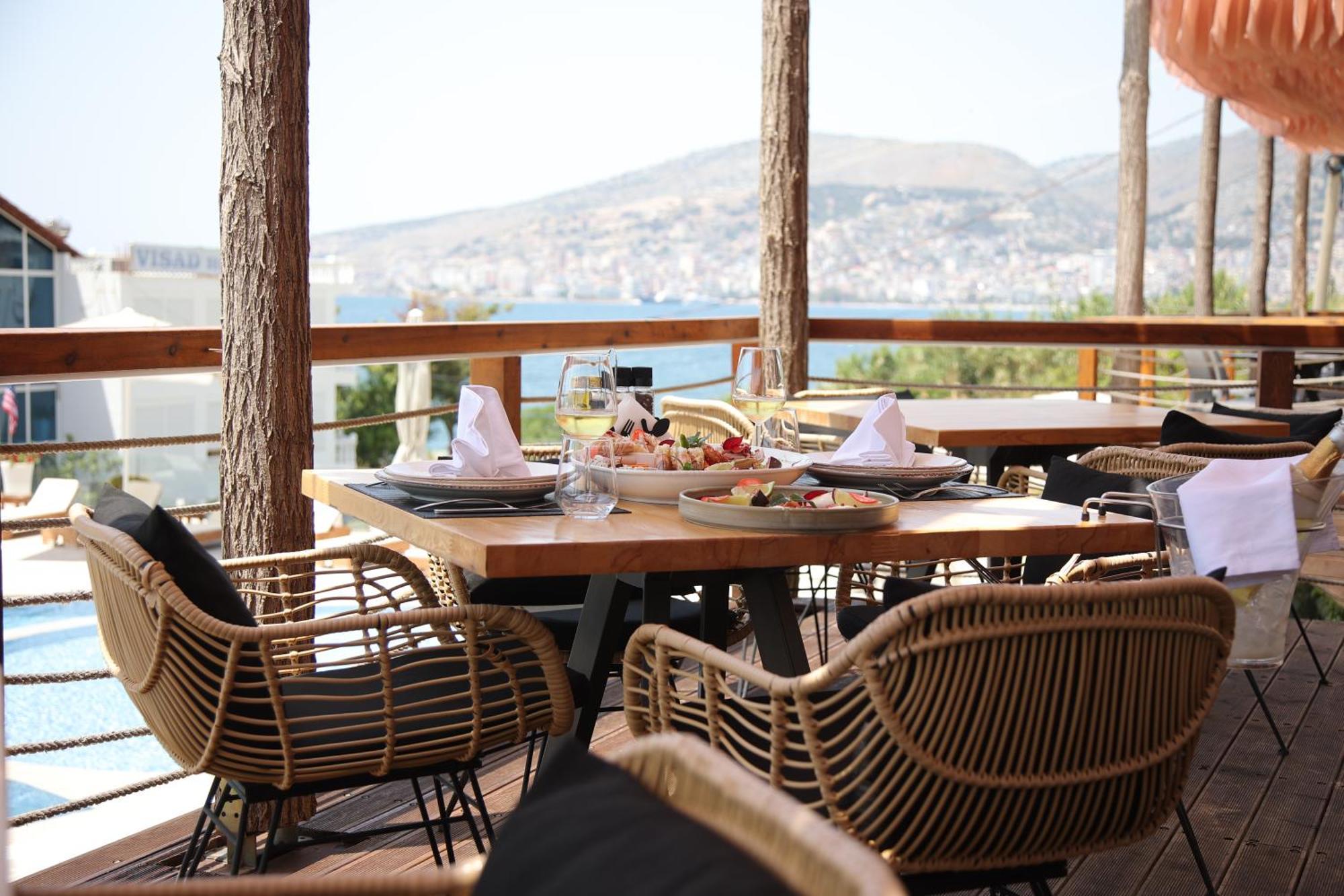 Harbour Hotel Saranda Kültér fotó