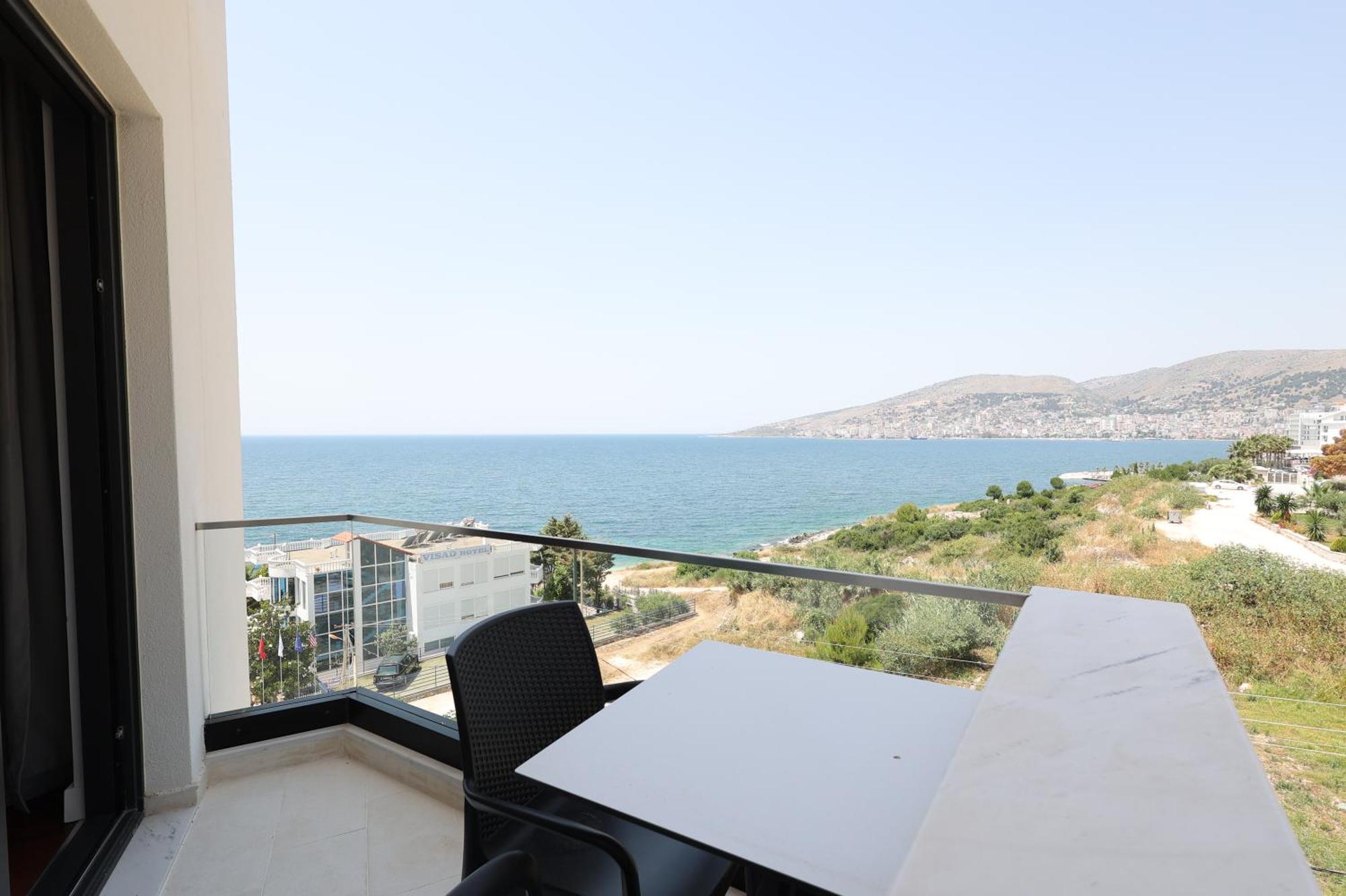 Harbour Hotel Saranda Kültér fotó