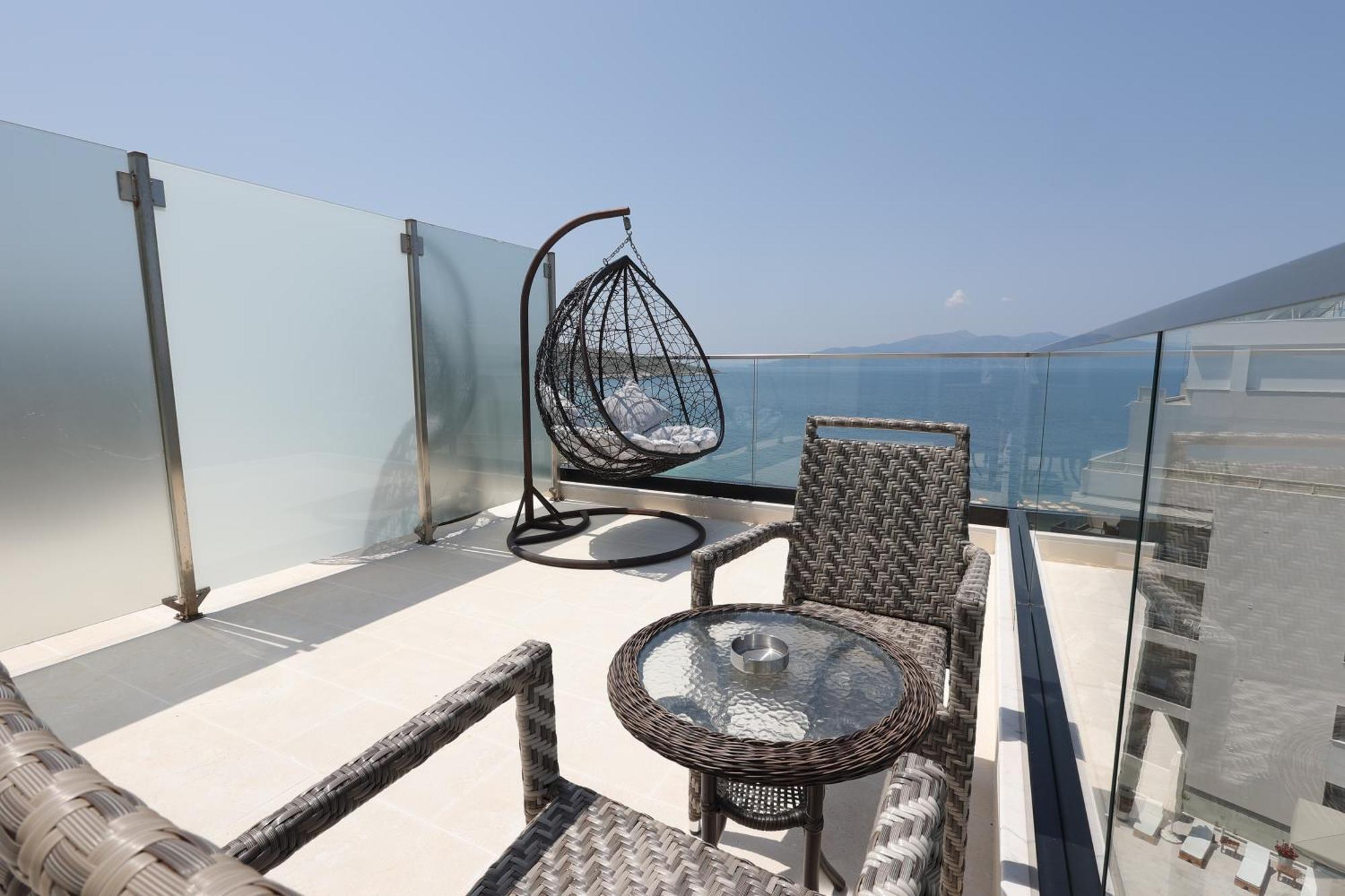 Harbour Hotel Saranda Kültér fotó