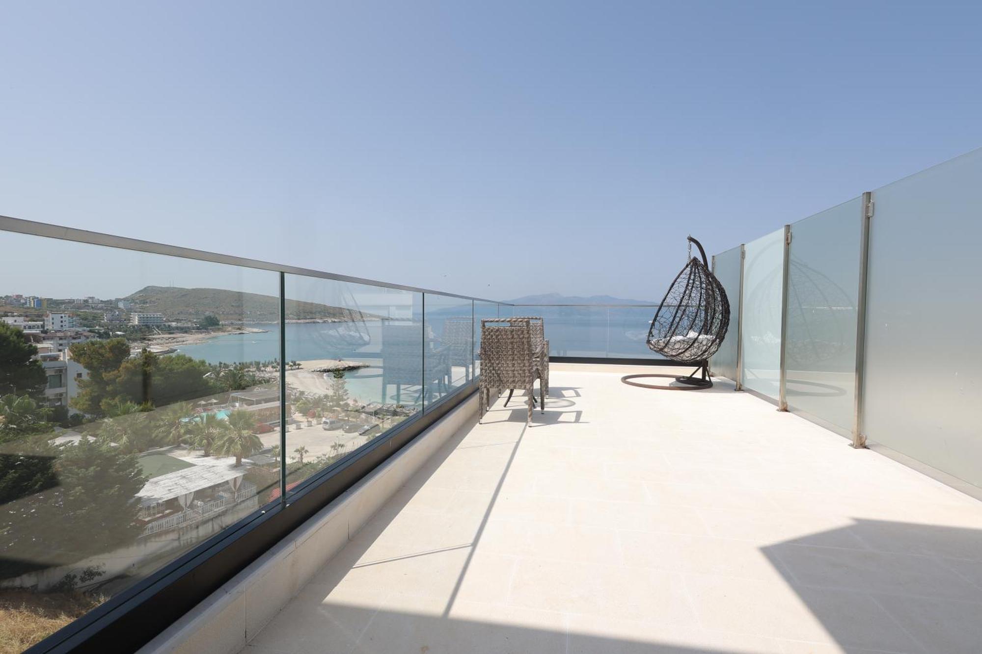 Harbour Hotel Saranda Kültér fotó